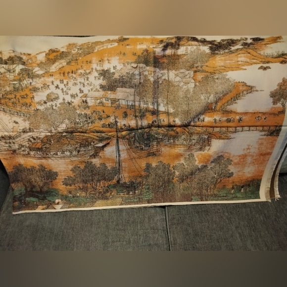 Elegant Cashmere Shawl - Picture 8 of 11